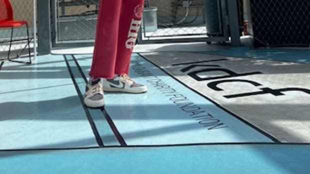 Kevin Durant wears Travis Scott x Air Jordan 1 sneakers on July 26, 2022.